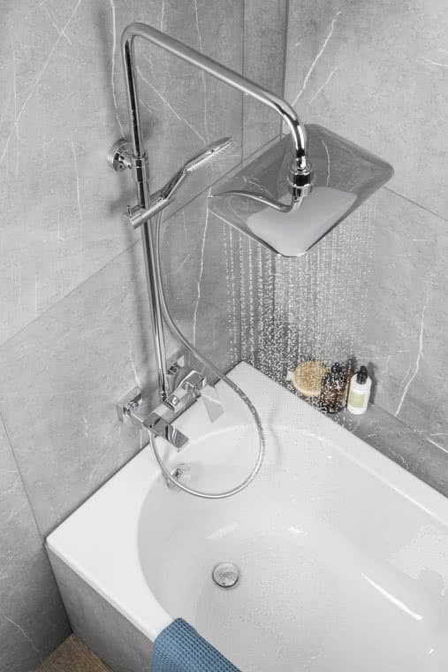 LOGON DESZCZOWNIA Z BATERIĄ NATRYSKOWĄ I SKŁADANĄ WYLEWKĄ WANNOWĄ
